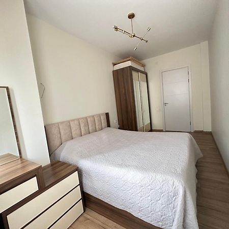Tamo Apartment Batumi Bagian luar foto