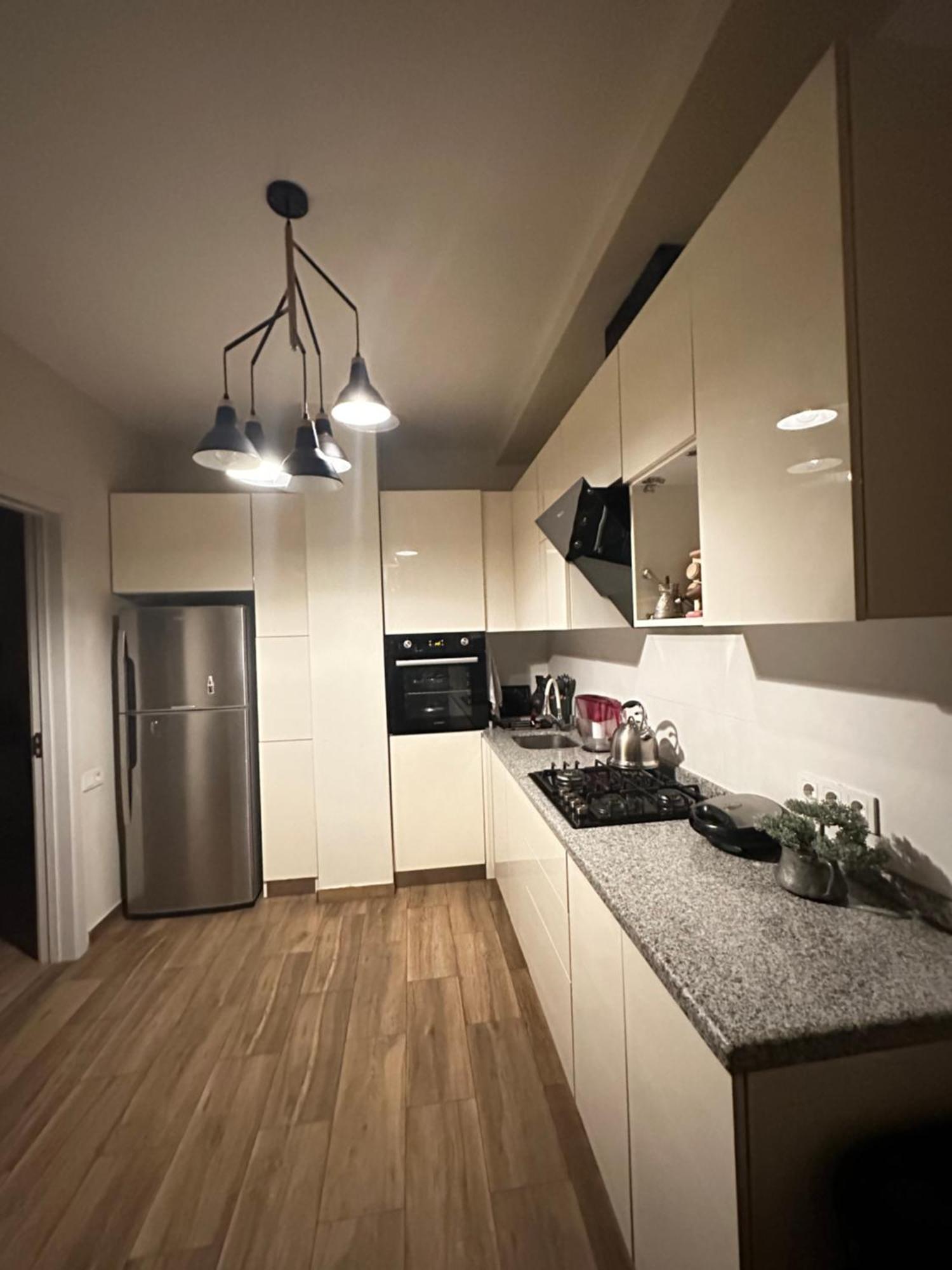 Tamo Apartment Batumi Bagian luar foto